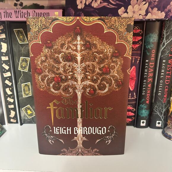 Fairyloot The familiar - Picture 1 of 9